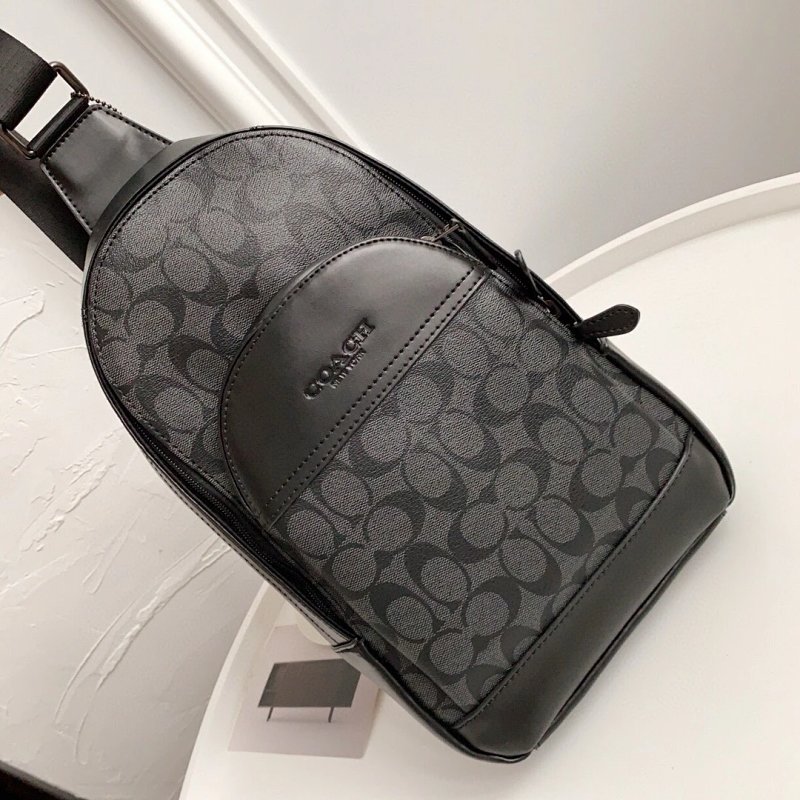 Belt bag from Ik