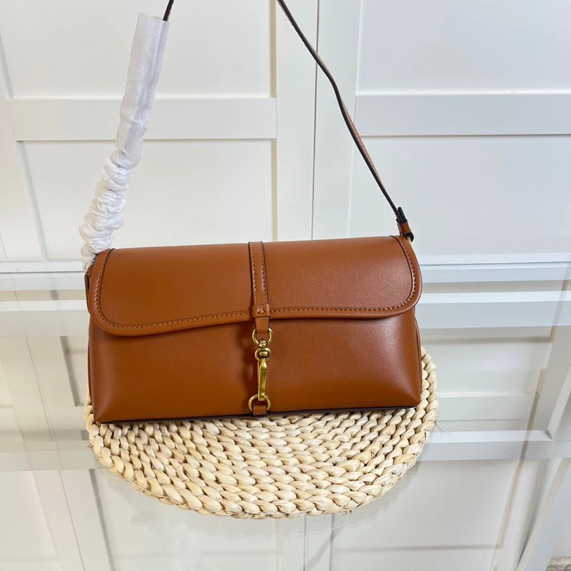 Coach Hamptons Cp132 26 13 3.5