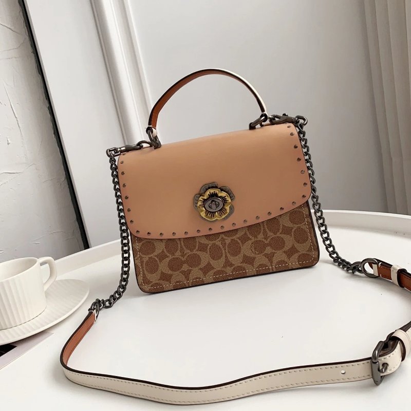 Louis Vuitton crossbody bag