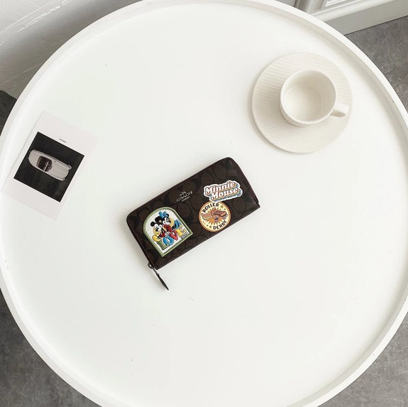 Wallet from Ik