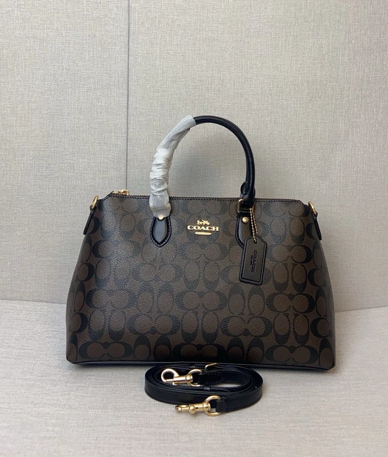 Louis Vuitton crossbody bag