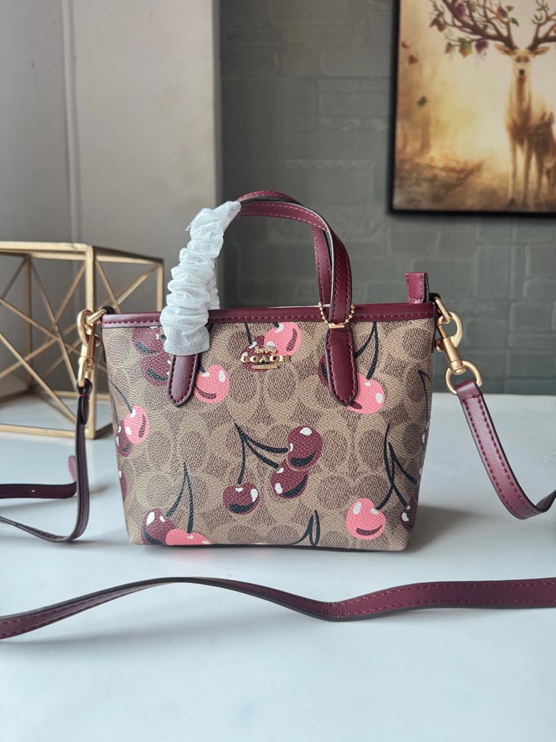 Louis Vuitton City Mini Tote 17cm