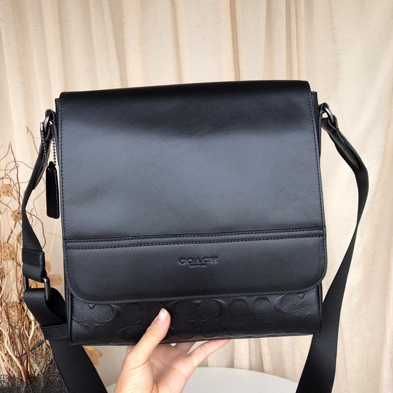 Crossbody bag from Ik