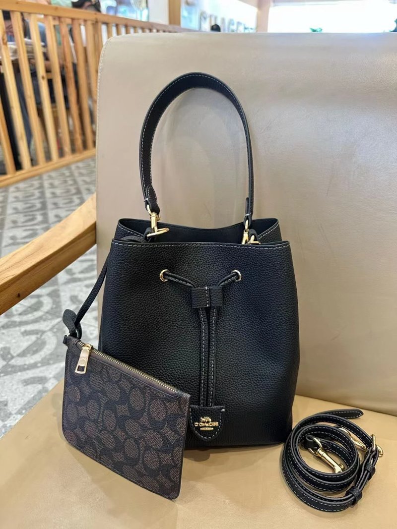 Louis Vuitton crossbody bag