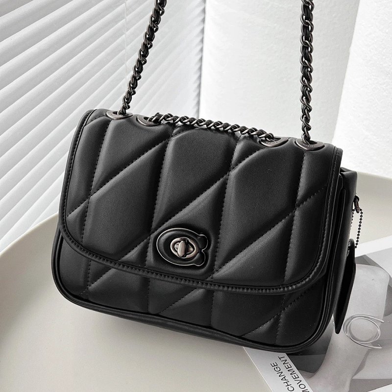 Coa Pillow Madison Fufu 24 18 8cm