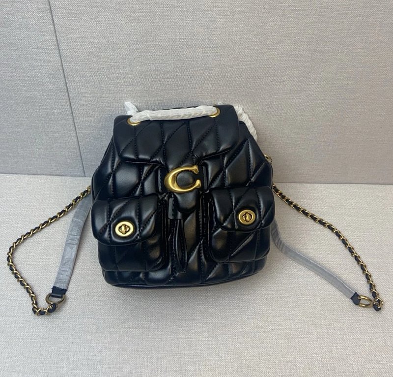 Coach 4 Tabby 21 10 20
