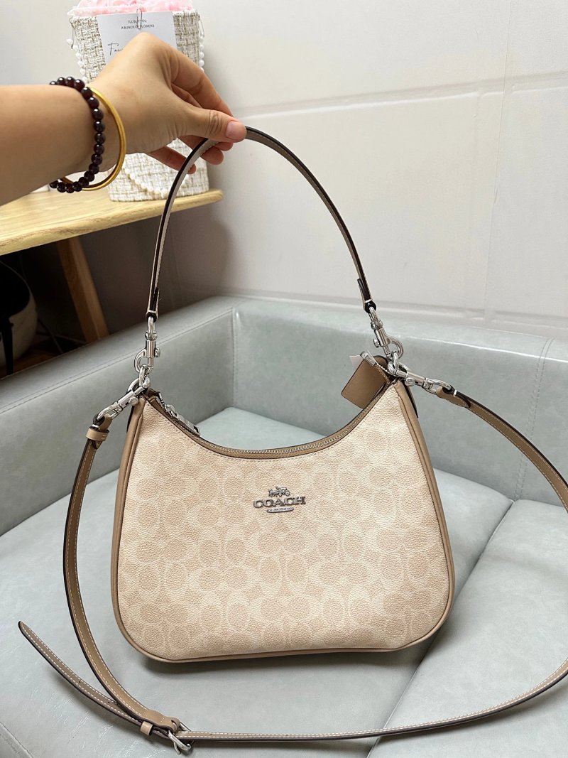 Shoulder bag from Ik