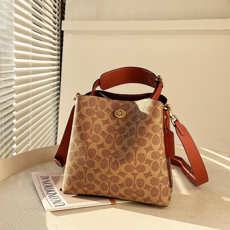 Louis Vuitton C Willow Bucket