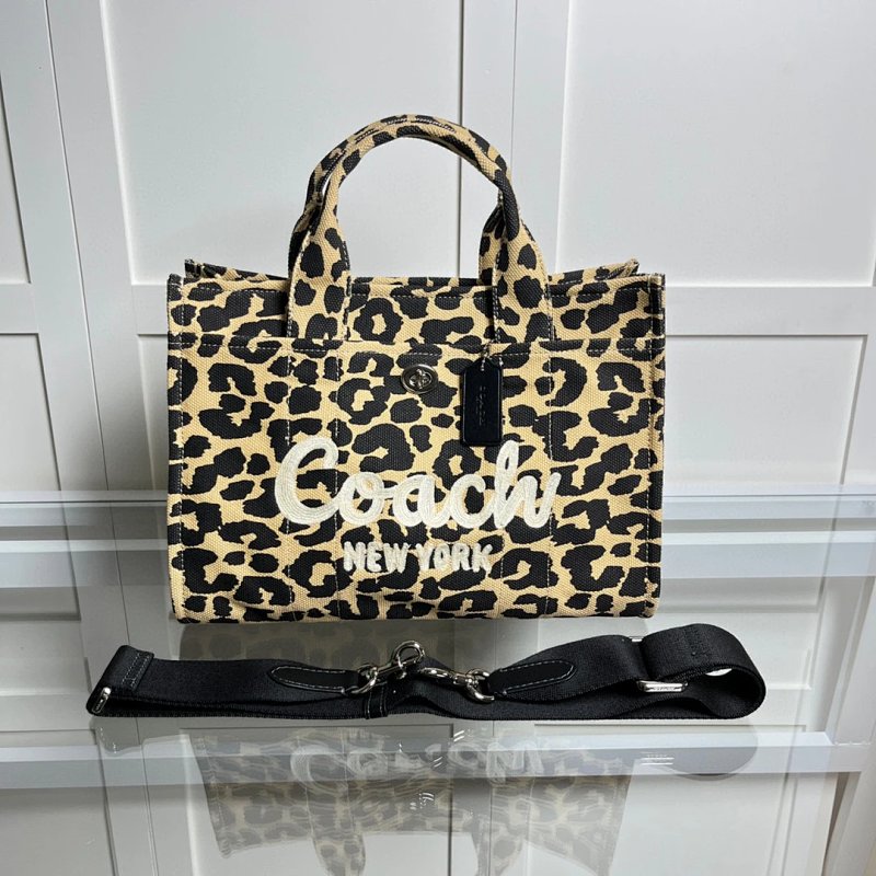 Cargo Tote 32 23 11