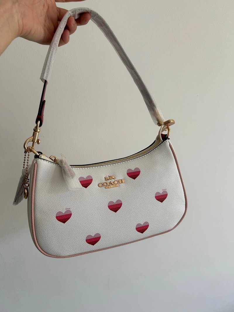 Louis Vuitton shoulder bag