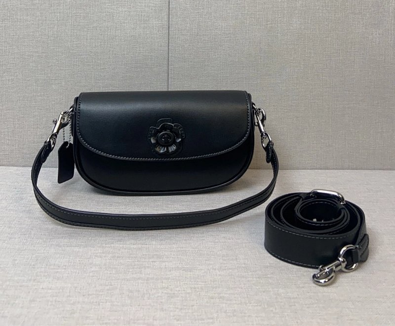 Coach 5 Emmy Tea Rose 22 13 5