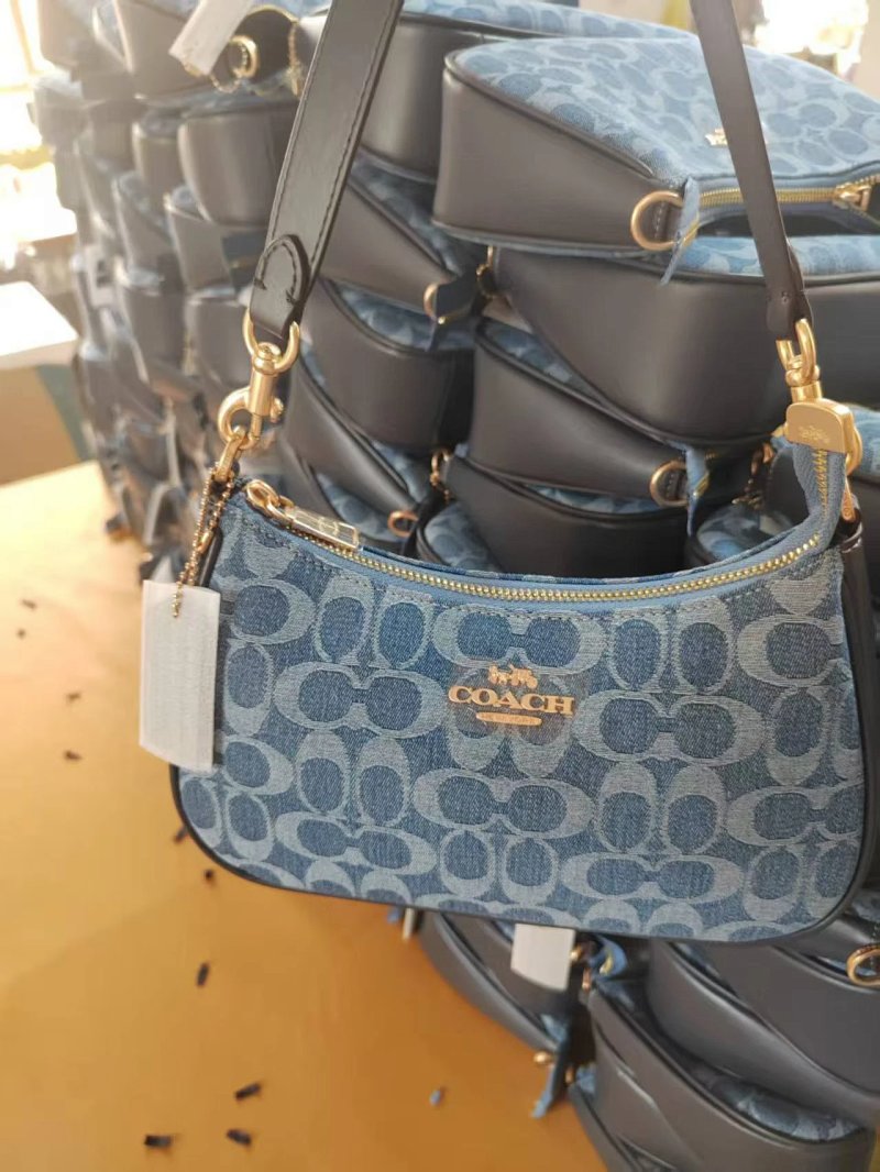 Crossbody bag from Ik