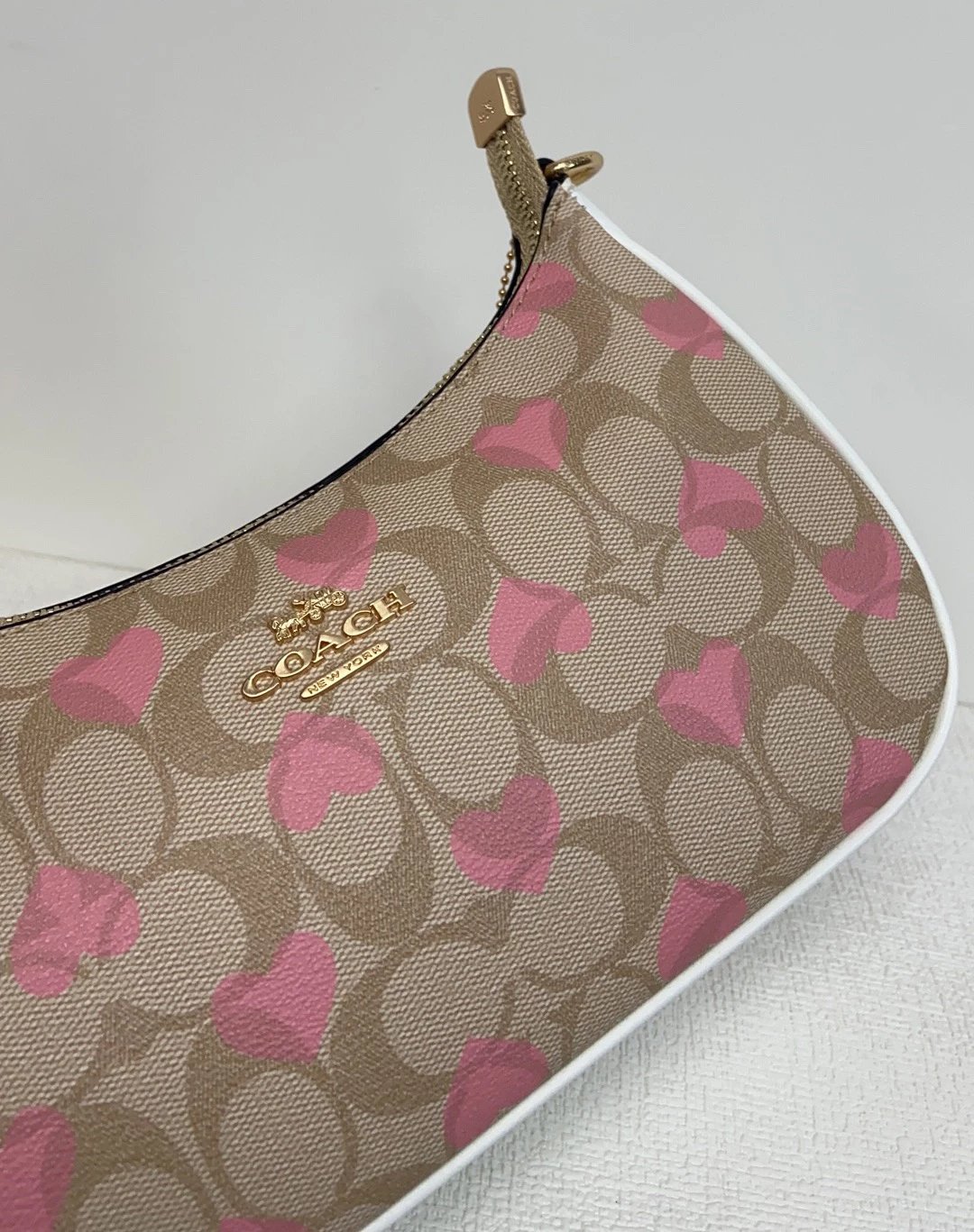 Coach Shoulder Bag 7