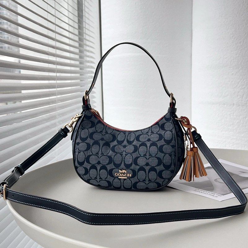Louis Vuitton Kleo Hobo 21x18x8cm