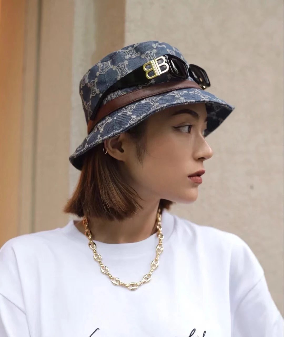 New ꫛꫀꪝ ❥-...
🆕Arc de Triomphe Logo Belt Fisherman's Basin Hat
🖤Head circumference 55-58cm
💫Super versatile a denim blue basin hat
🔥Exclusive customization