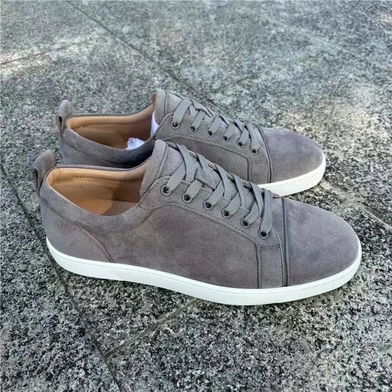 14 Light gray on white