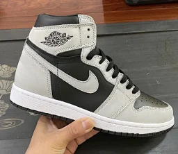 thumbnail for aj1 Shadow Gray 2.0 is really full-face suede, which is basically close to the original version!