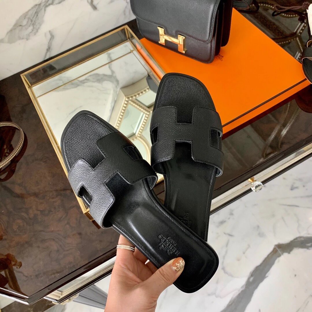 [Purchasing Level] Hermes Aima * H Slippers Half Dragged Handmade Beach Shoes Flat Bottom Middle Heel Slippers