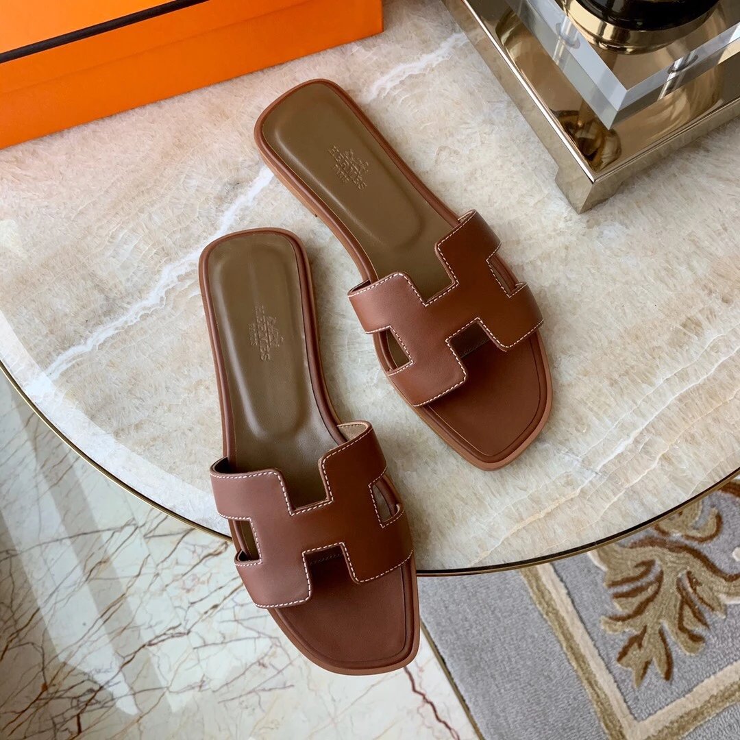 Caramel Flat Bottom