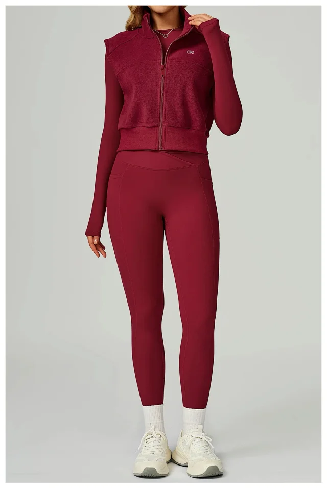 Alo Yoga Vests Fleece Zip-Up Vest product detail image 19