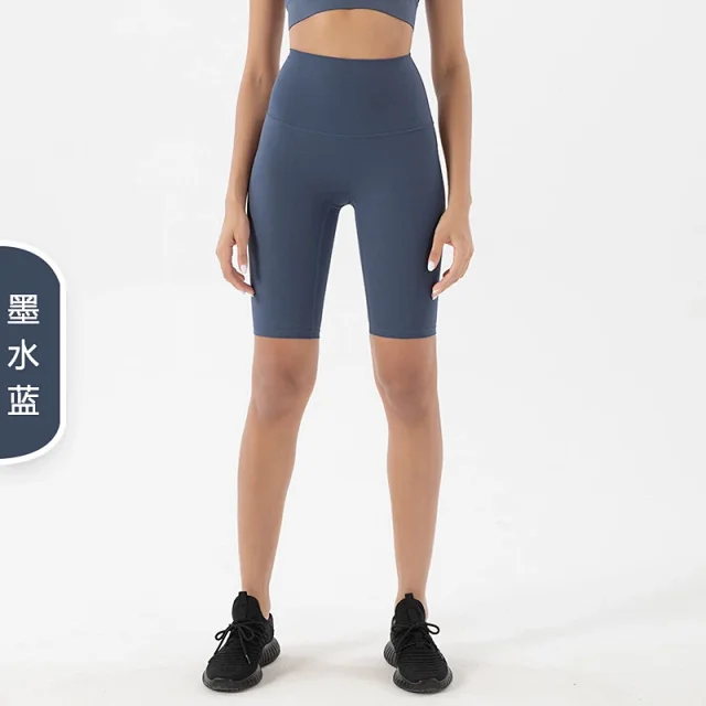 Alo Shorts High-Waisted Biker product detail image 8