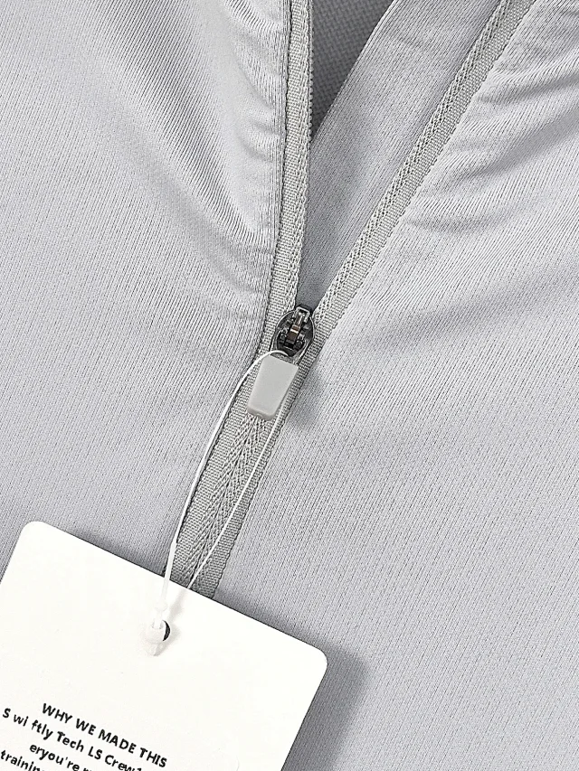 Alo Yoga T-Shirts Long-Sleeve Half-Zip Performance Top product detail image 13