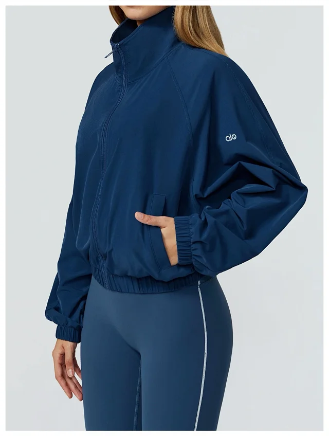 Alo Yoga Jackets Cropped Zip-Up Jacket with Stand Collar product detail image 39
