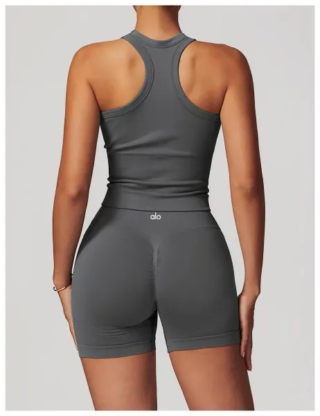 Alo Halter Crop Top Cream Activewear - 36