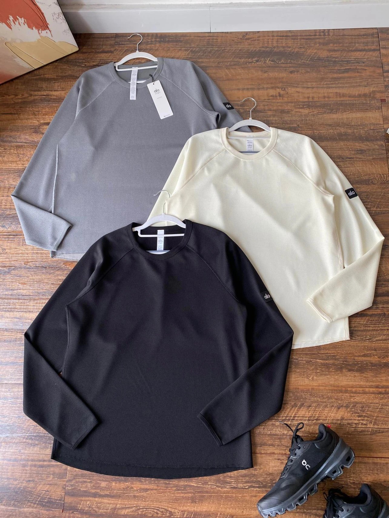 Alo Yoga Thermal Waffle Long Sleeve Base-Layer Gray - 9