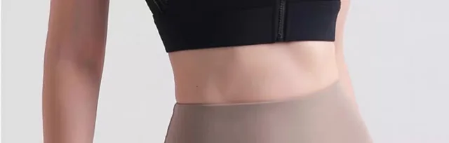 Alo Underwear Front-Zip Crisscross-Back Sports Bra product detail image 37