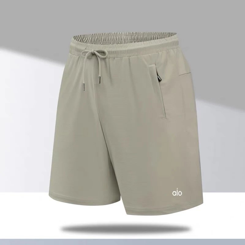 Alo Yoga Shorts Drawstring with zip pockets image 9
