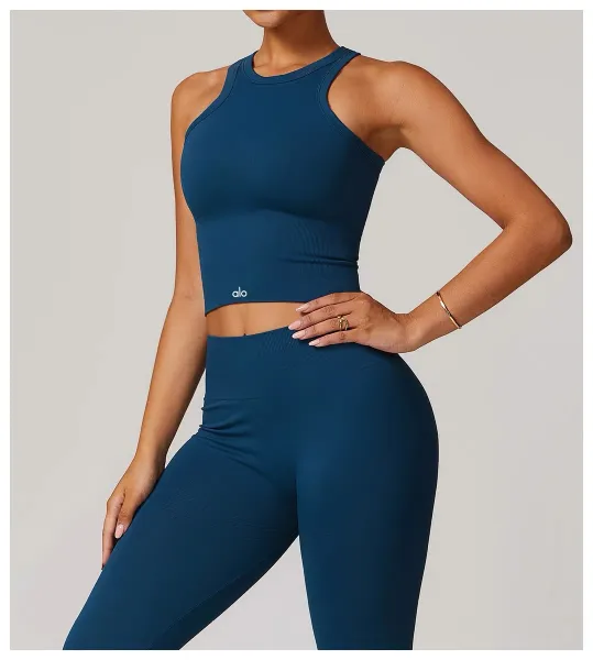 Alo Halter Crop Top Cream Activewear - 25