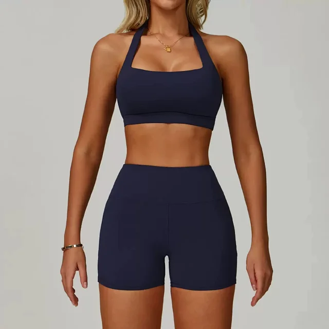 Alo Yoga Matching Sets Halter sports bra and high-waisted bottoms set product detail image 7