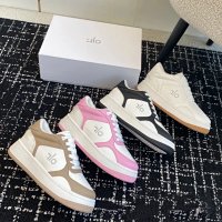Alo shoes — seller photo 2