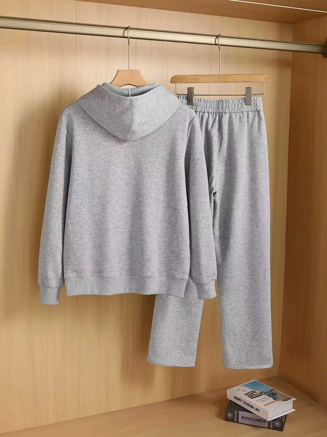 Alo Yoga Tracksuits Zip-up hooded sweatshirt and straight-leg sweatpants set product detail image 5