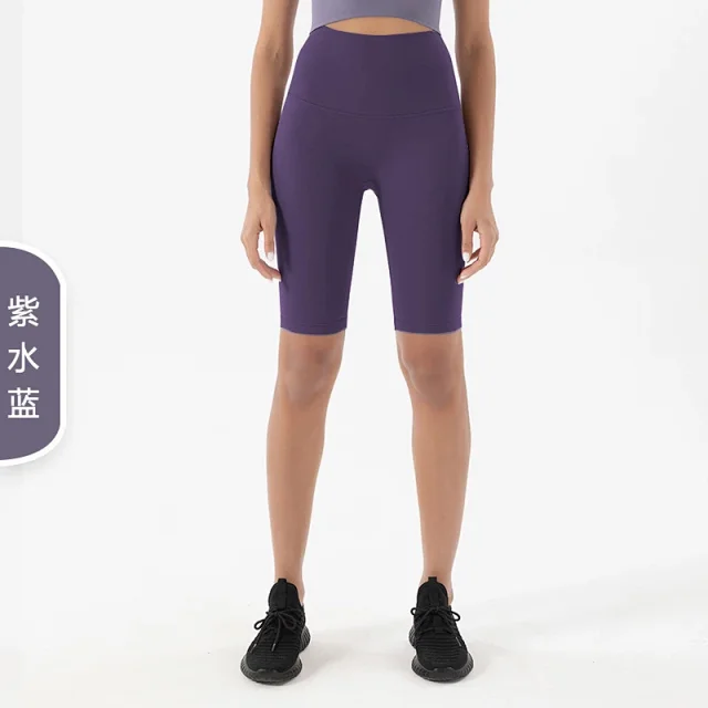 Alo Shorts High-Waisted Biker product detail image 12