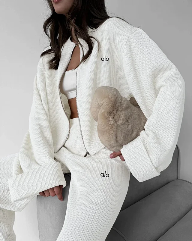 Alo Tracksuits Knitted zip-up jacket and wide-leg trousers set product detail image 3
