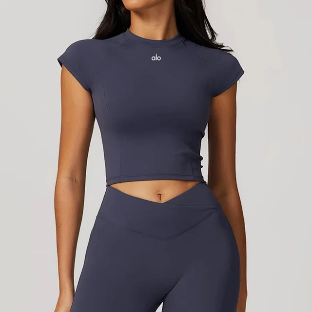 Alo Yoga T-Shirts Fitted cropped cap-sleeve T-shirt with built-in cup options product detail image 6