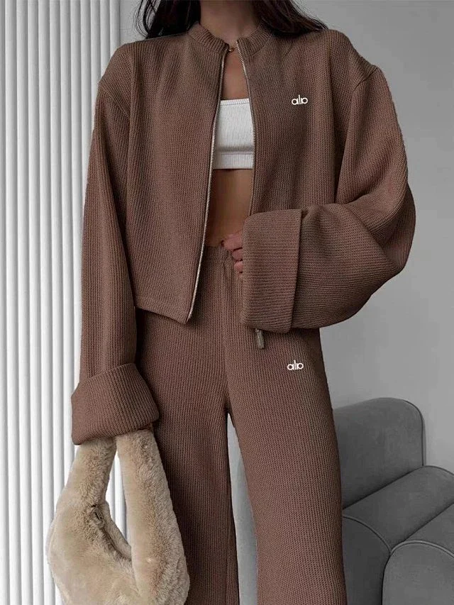 Alo Tracksuits Knitted zip-up jacket and wide-leg trousers set product detail image 14
