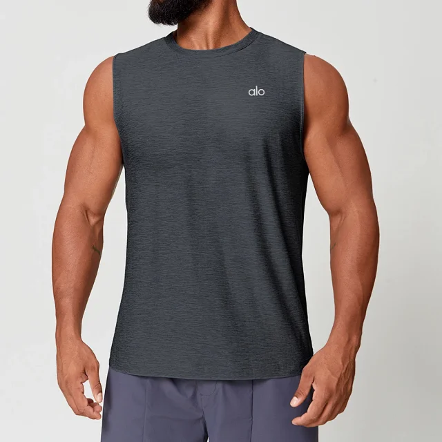 Alo Vests Sleeveless crew-neck performance vest product detail image 7