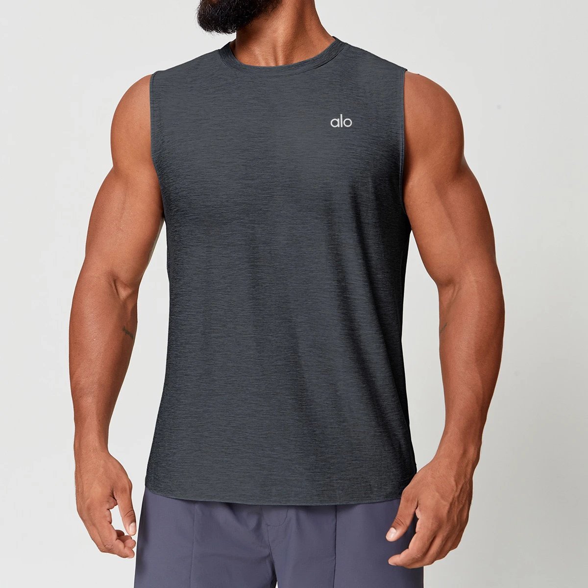 Alo Vests Sleeveless crew-neck performance vest — carbon gray grain