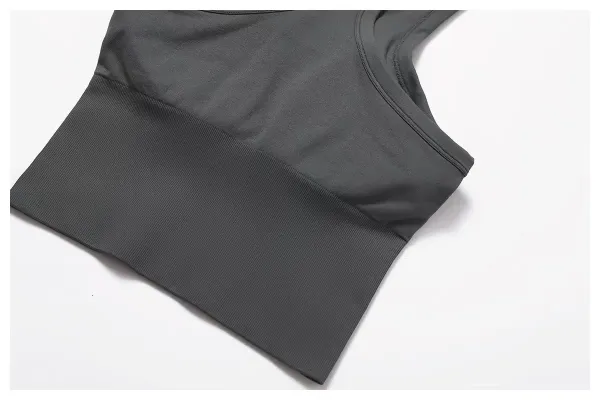 Alo Halter Crop Top Cream Activewear - 46