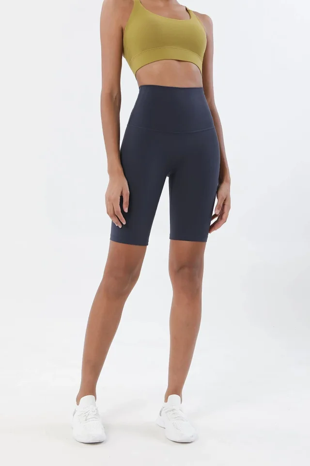 Alo Shorts High-Waisted Biker product detail image 21