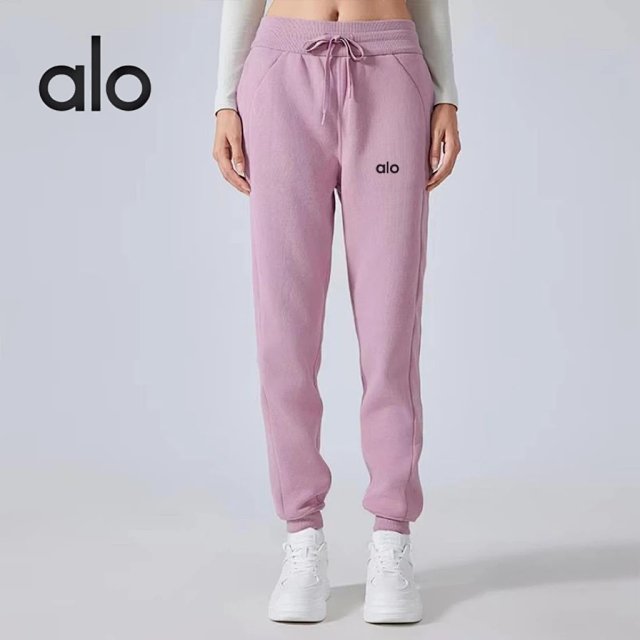 Alo Pants: seller detail photo 6