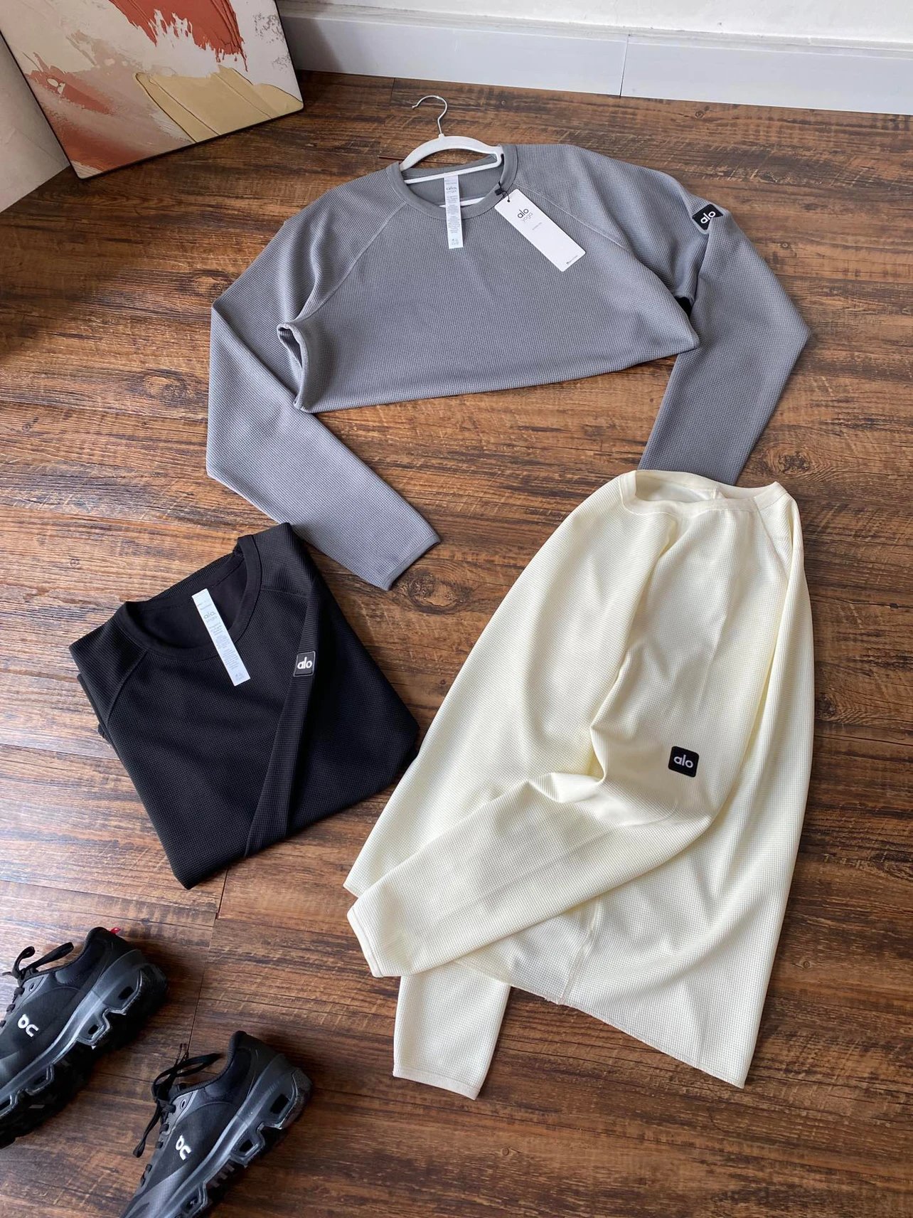 Alo Yoga Thermal Waffle Long Sleeve Base-Layer Gray - 11