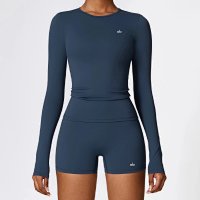 Top, Badge Blue