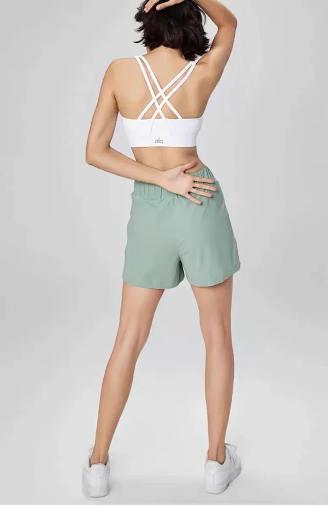 Alo Underwear Front-Zip Crisscross-Back Sports Bra product detail image 22