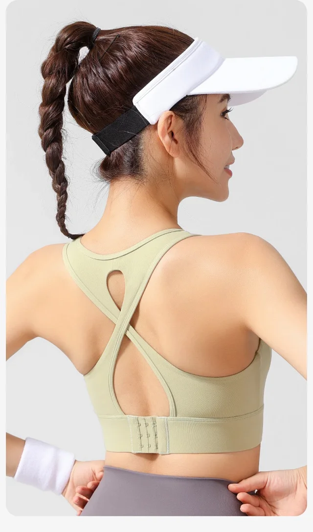 Alo Underwear Mesh-panel cross-back sports bra with adjustable hook closure product detail image 15