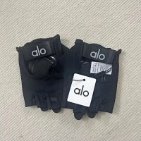 Alo Gloves — seller photo 7
