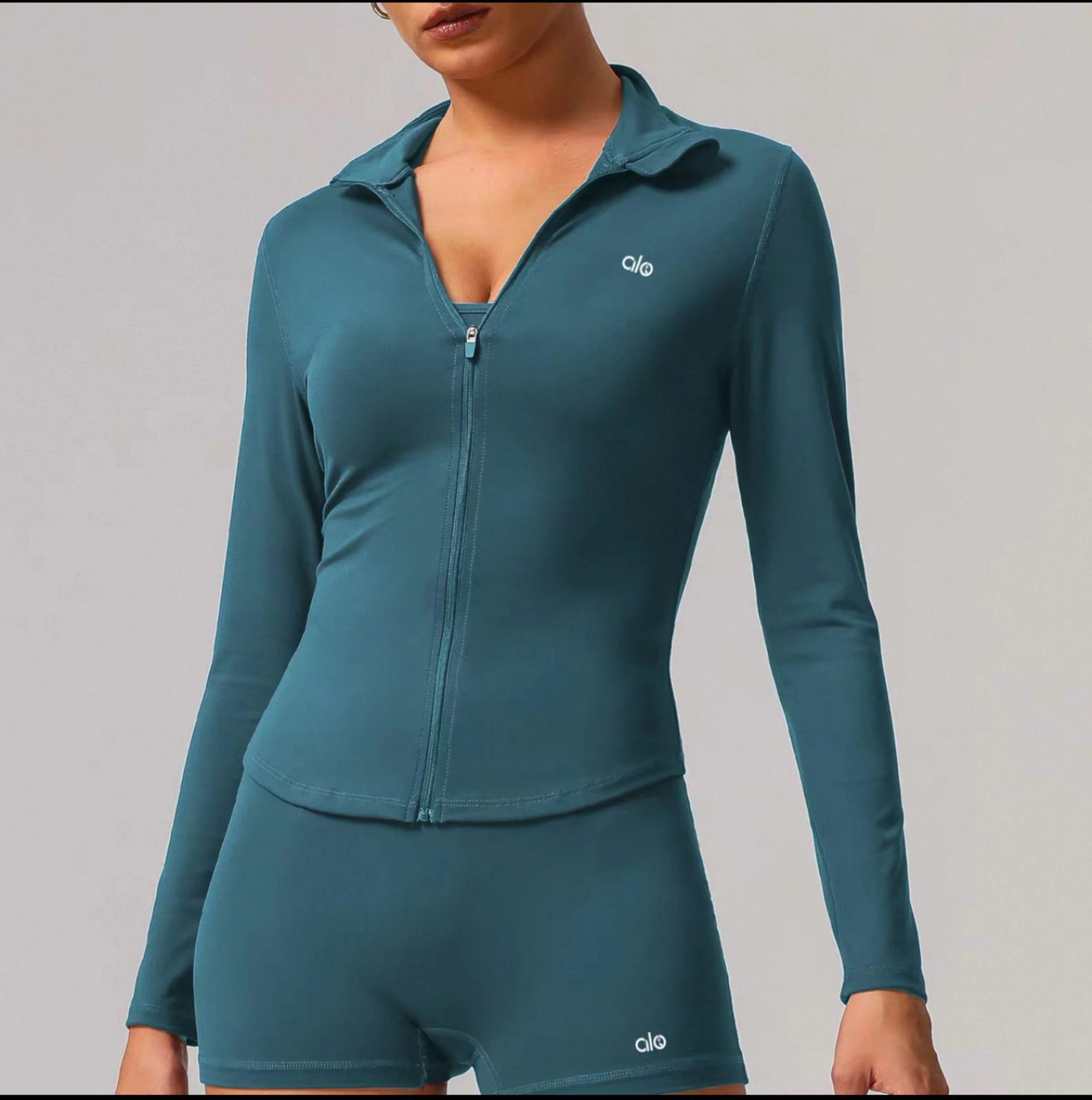 Alo Long Sleeve Zip-Up Jacket Teal Activewear Set - 10